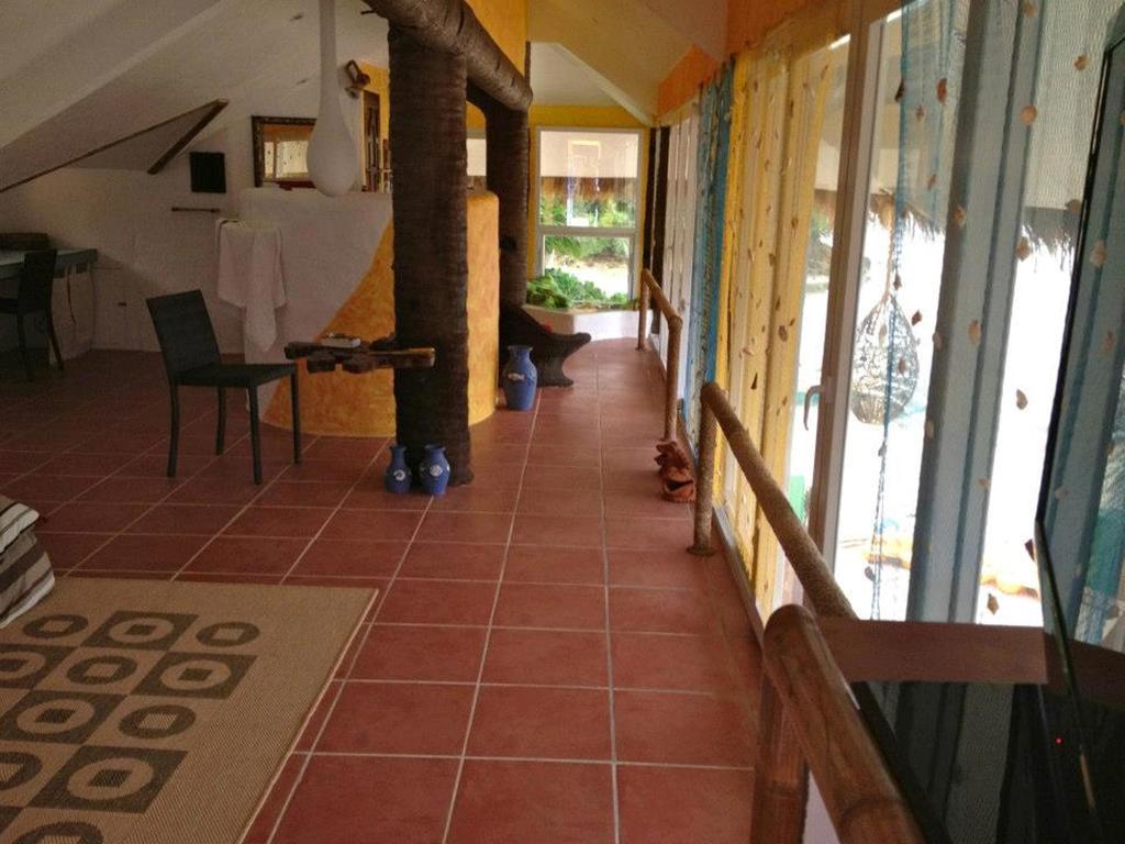 Kokays Maldito Dive Resort Малапаскуа Айлънд Екстериор снимка