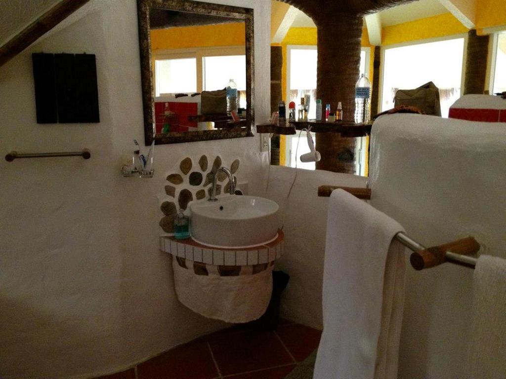 Kokays Maldito Dive Resort Малапаскуа Айлънд Стая снимка
