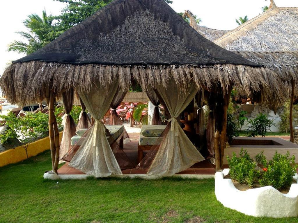 Kokays Maldito Dive Resort Малапаскуа Айлънд Екстериор снимка