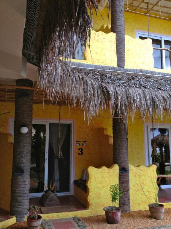 Kokays Maldito Dive Resort Малапаскуа Айлънд Екстериор снимка